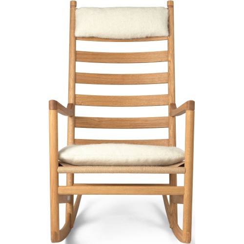 CH45 Rocking chair – Oiled oak + Pierre Frey Yeti Cotton Cushions - Carl Hansen & Søn