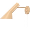 Louis Poulsen – AJ wall lamp, warm sand