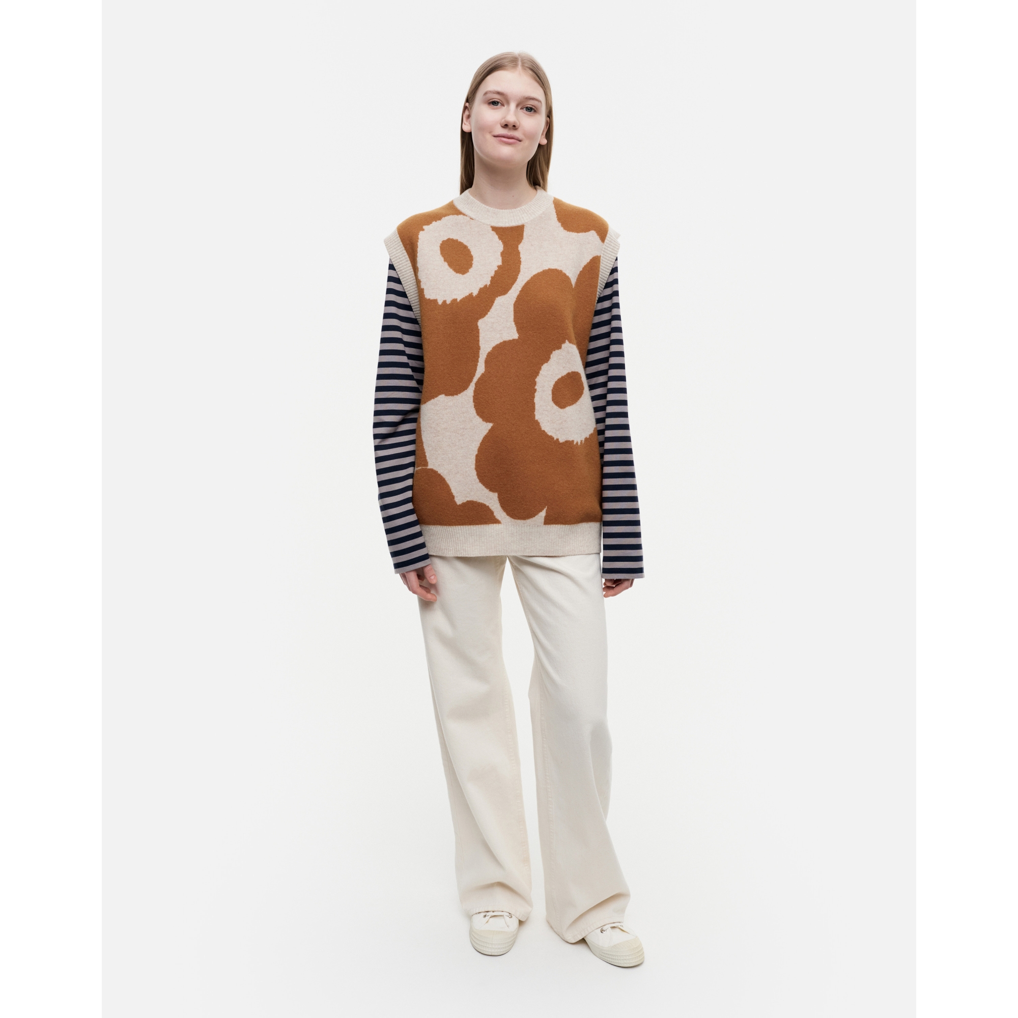 - Marimekko Gilet Ruode Unikko 880