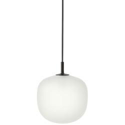 Muuto – Rime pendant Ø18 cm, black