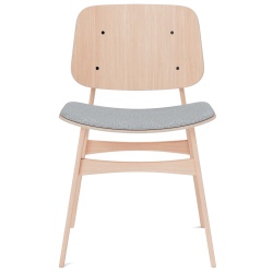 Hallingdal 130 + lacquered oak – seat upholstered – 3051 Søborg chair - Fredericia