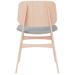 Hallingdal 130 + chêne vernis – assise rembourrée – chaise Søborg 3051 - Fredericia