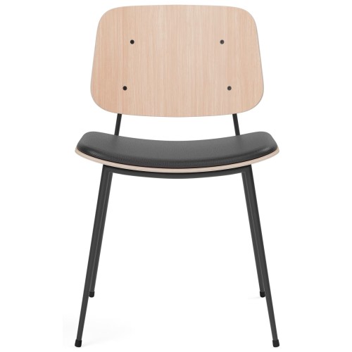 Seat Upholstered – Omni 301 black leather + lacquered oak / black – 3061 Søborg chair (steel) - Fredericia