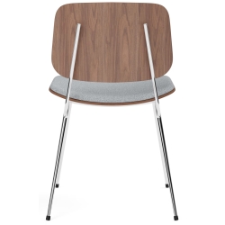 Seat Upholstered – Hallingdal 130 + lacquered walnut / chrome – 3061 Søborg chair (steel) - Fredericia