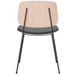 Front upholstered – Omni 301 black leather +  lacquered oak / black – 3062 Søborg chair (steel) - Fredericia