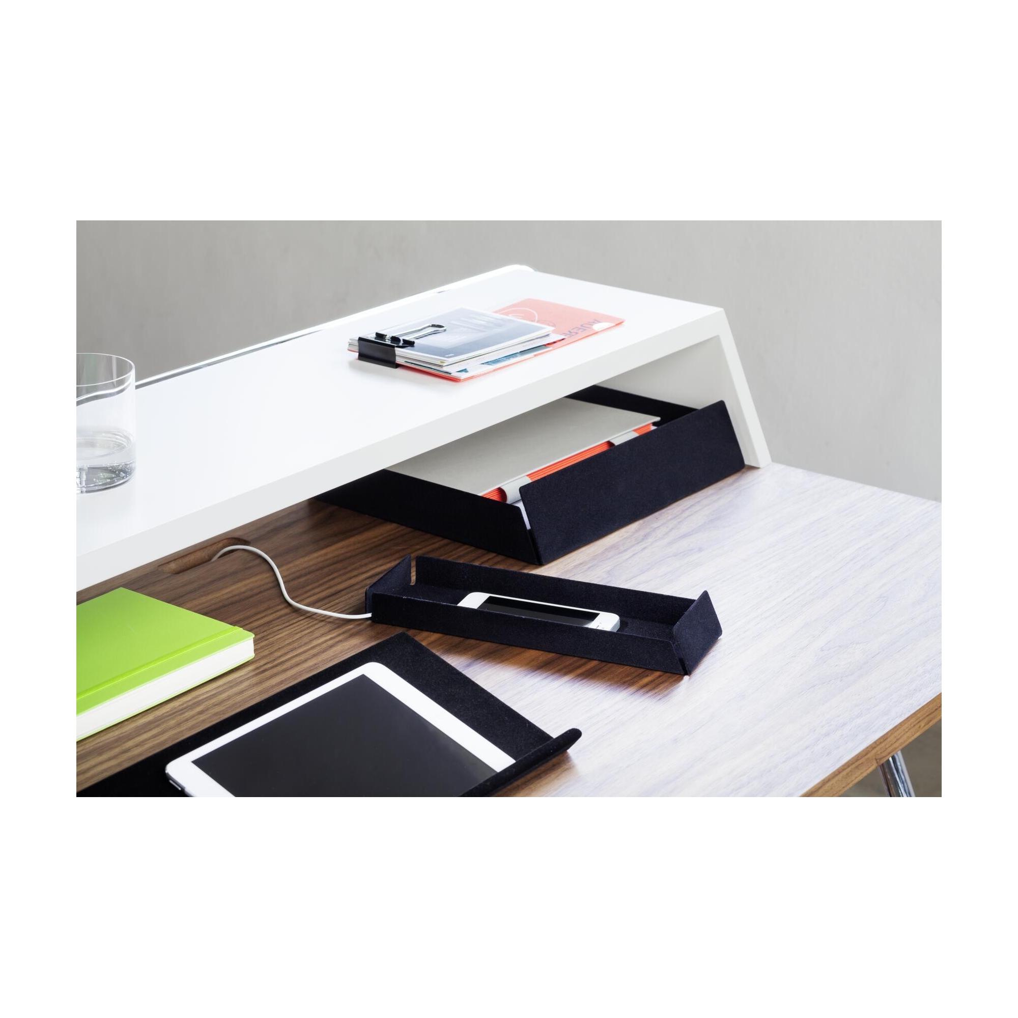 S1212 - Storage tray for A4 documents - Thonet