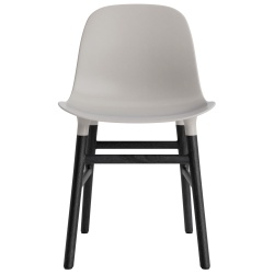 Gris chaud / Chêne peint en noir – Chaise Form - Normann Copenhagen