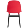 Rouge vif / Chêne peint en noir – Chaise Form - Normann Copenhagen