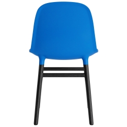 Bleu vif / Chêne peint en noir – Chaise Form - Normann Copenhagen