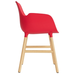 Bright red / Oak  – Form Chair with armrests - Normann Copenhagen