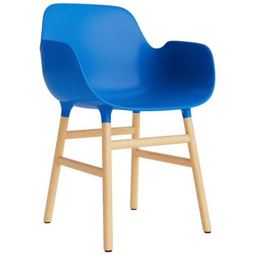 Bright blue / Oak  – Form Chair with armrests - Normann Copenhagen