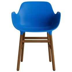 Bright blue / Walnut  – Form Chair with armrests - Normann Copenhagen