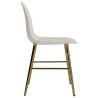 Gris clair / laiton – Chaise Form - Normann Copenhagen