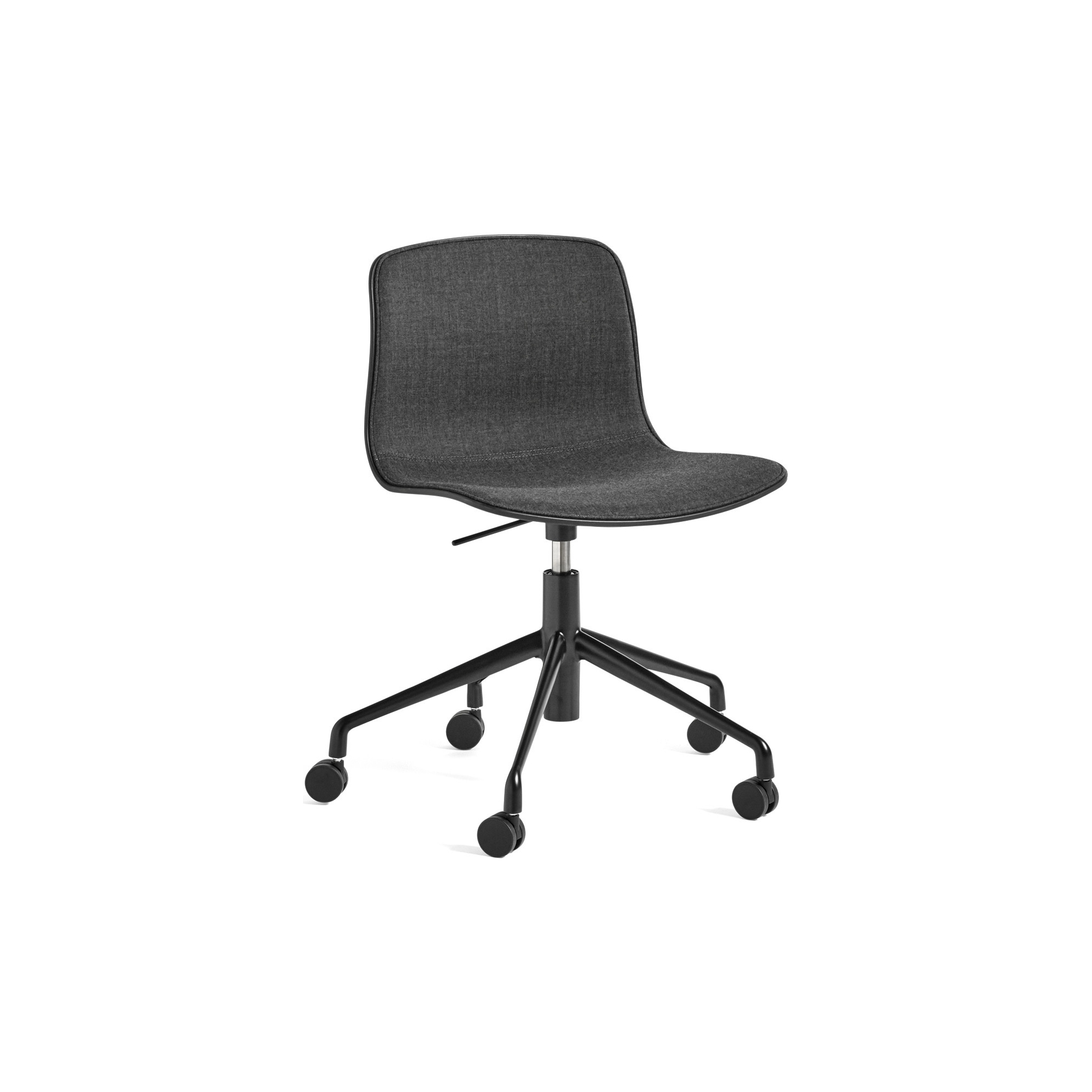 AAC50 chair with front upholstered - HAY