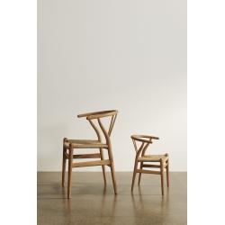 Chaise pour enfant CH24, édition anniversaire H. J Wegner - 2024 - Carl Hansen & Søn