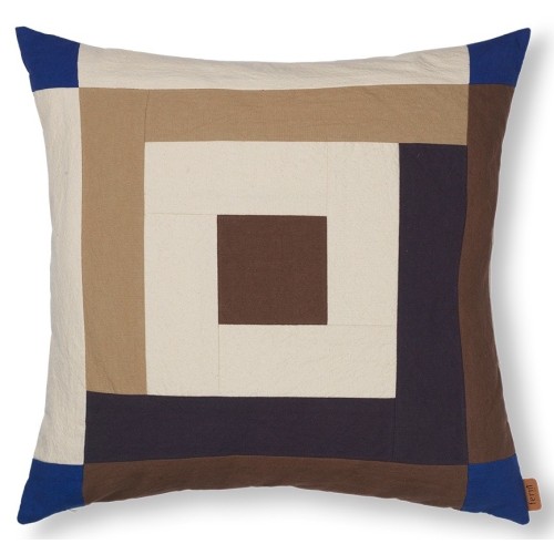 Housse de coussin Border - marron caroube / bleu vif - Ferm Living