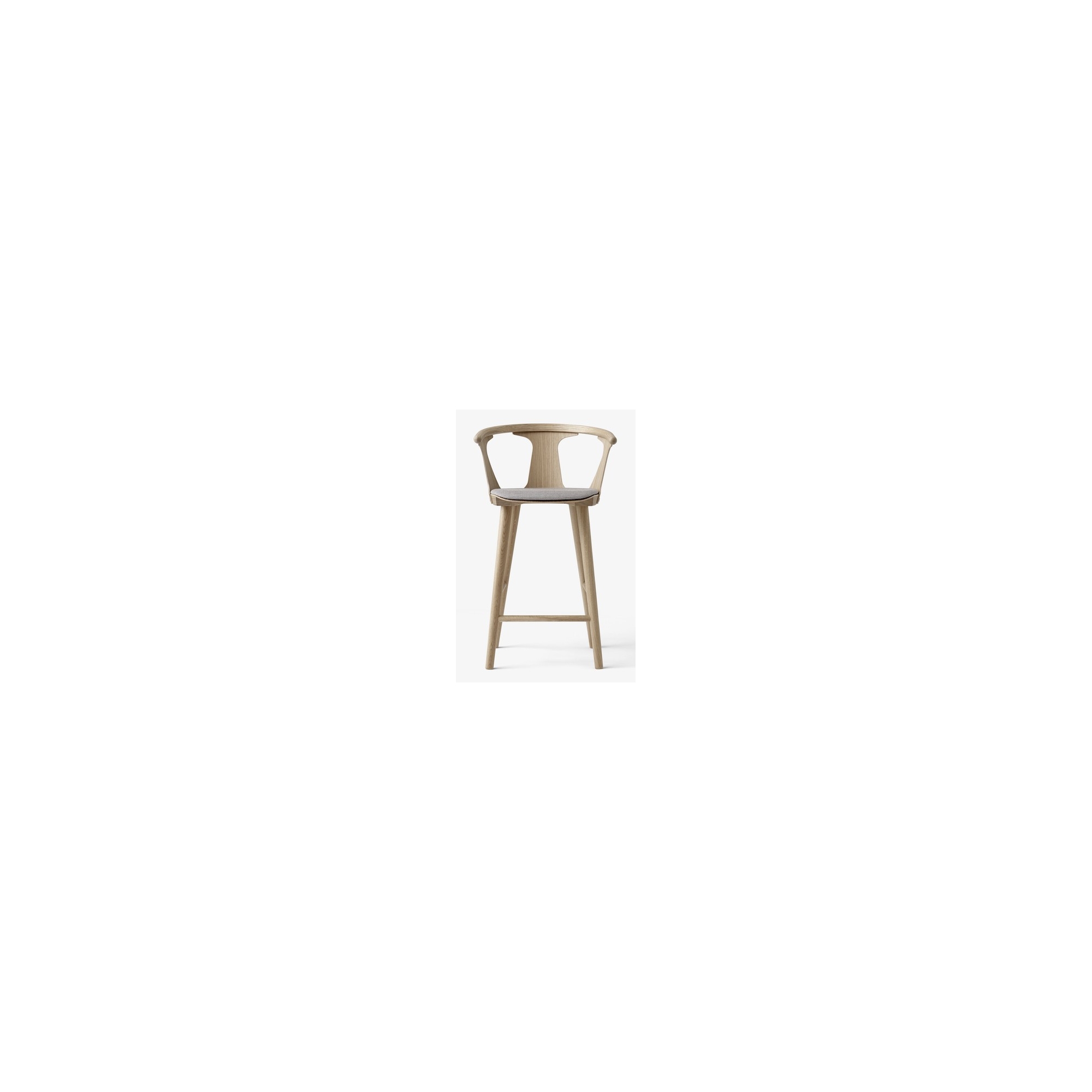 Fiord 251 + oiled oak - In Between SK10 barstool - &Tradition