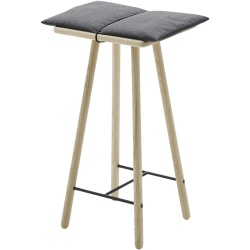 Georg  Stool H67 cm –  Oak / Dark grey - Skagerak by Fritz Hansen