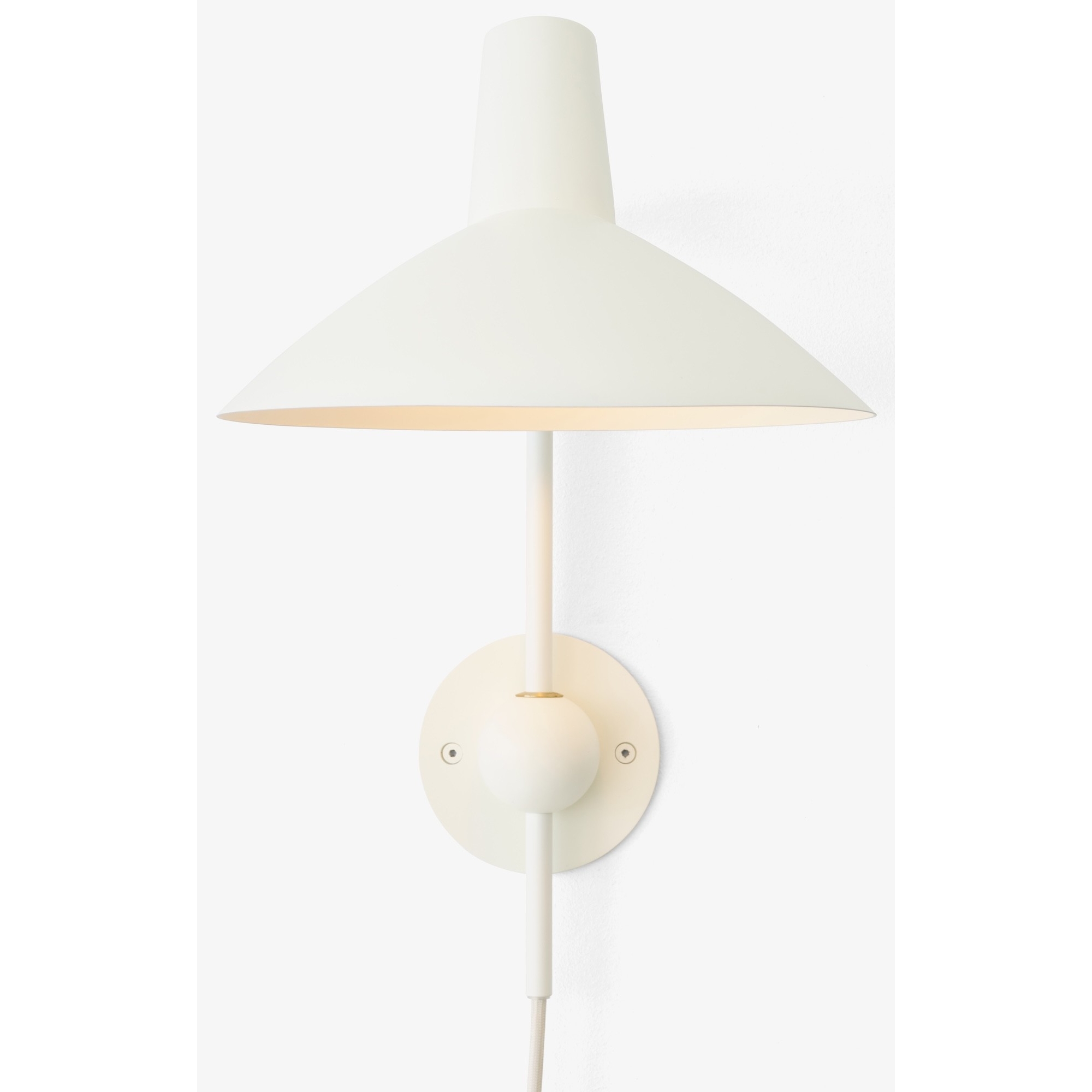 Tripod Wall lamp – Matt White - &Tradition