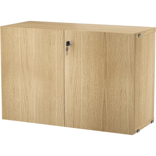 Cabinet avec serrure – chêne – L78xP32xH52 cm - String Furniture