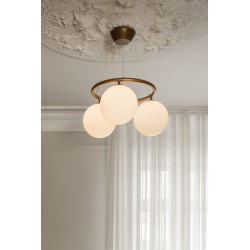 Nuura – Suspension Miira 3 Circular, dark bronze et verre opal blanc