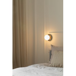 Nuura – Liila 1 Small wall / ceiling lamp, black and white opal glass