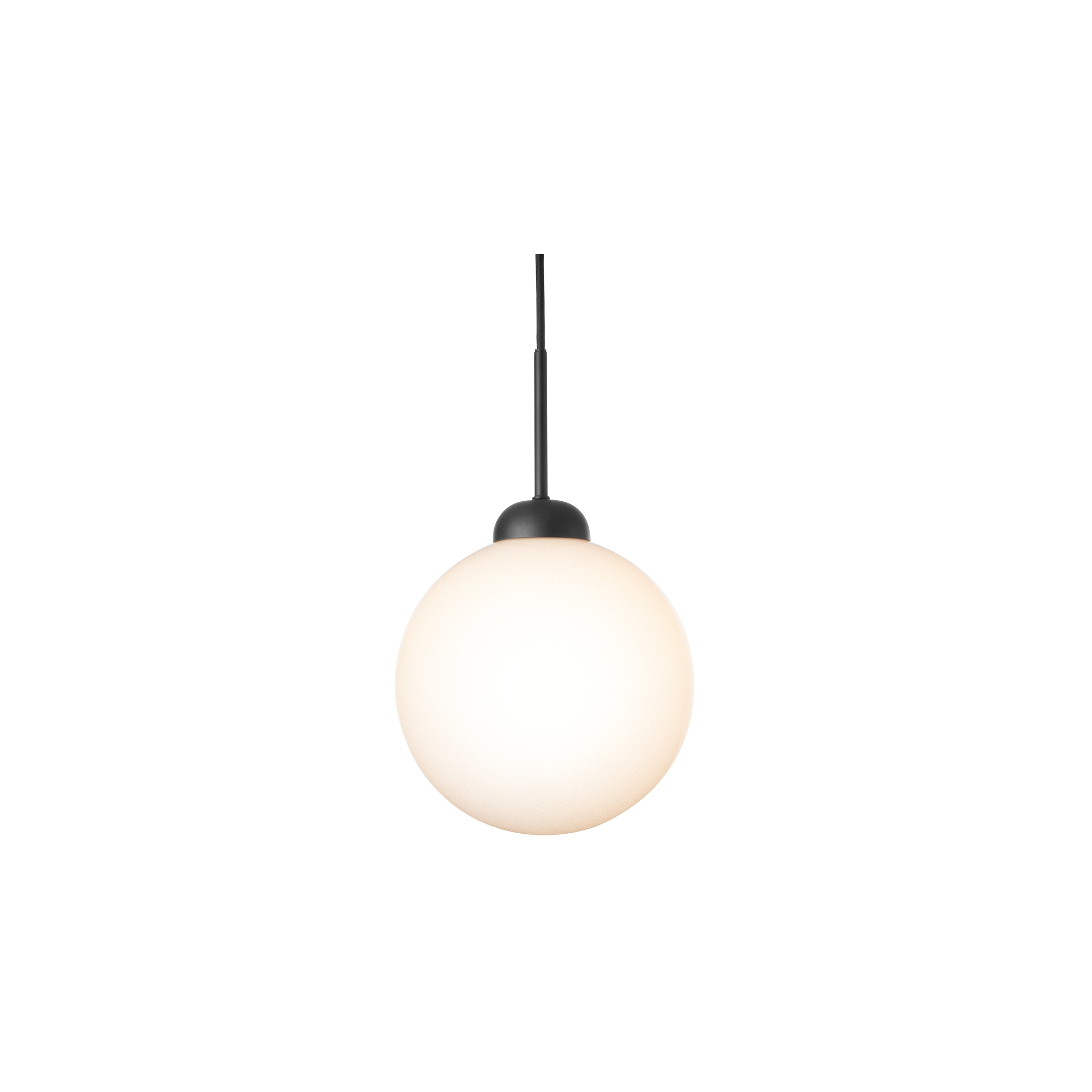 Nuura – Suspension Apiales Large, noir satiné et verre opal blanc