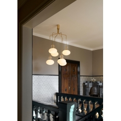 Nuura – Rizzatto Cluster chandelier, satin brass and white opal glass