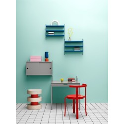 String Furniture – String Pocket metal shelves, blue