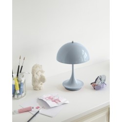 Louis Poulsen – Lampe Panthella Portable 160, bleu pale opale (V3)