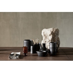 Sauce boat – Flow black - Ferm Living