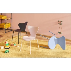 Chaise Serie 7 pour enfant – Noir - OFFER - Fritz Hansen