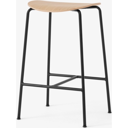 &Tradition – Pavilion AV37 counter stool, oak and black