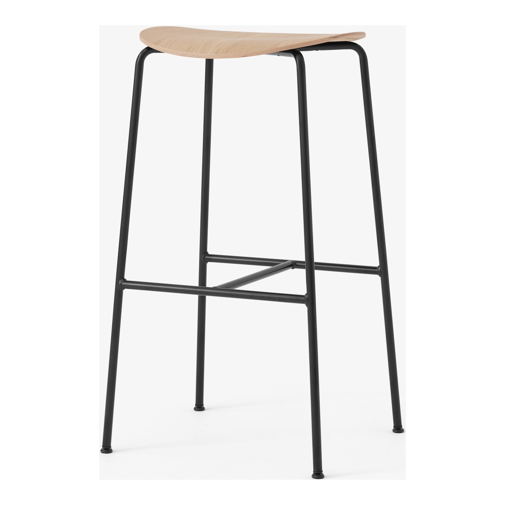 &Tradition – Pavilion AV38 bar stool, oak and black