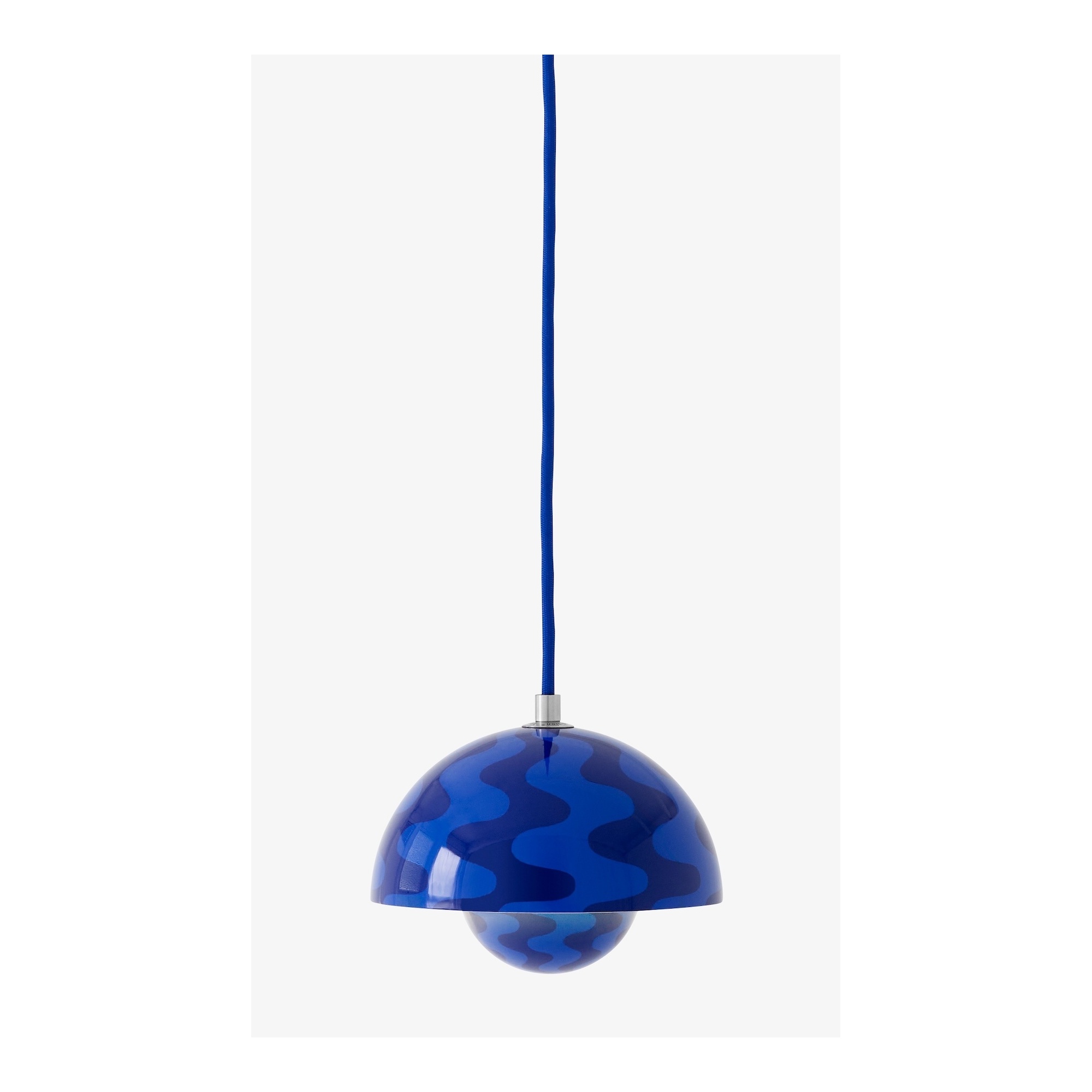 &Tradition – FlowerPot VP10 pendant, Cobalt blue & Twilight Blue pattern