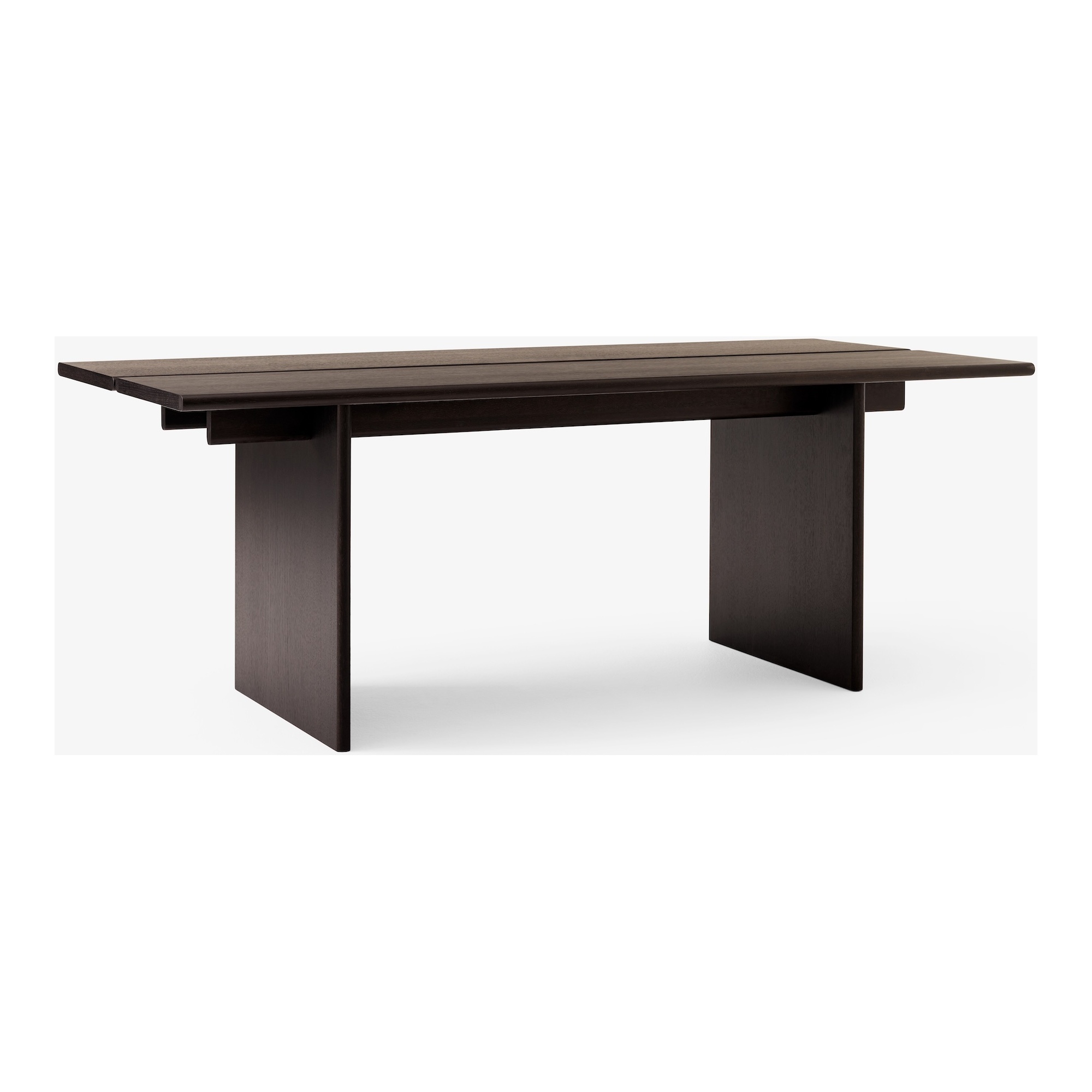 &Tradition – Ita OS1 dining table, dark stained oak