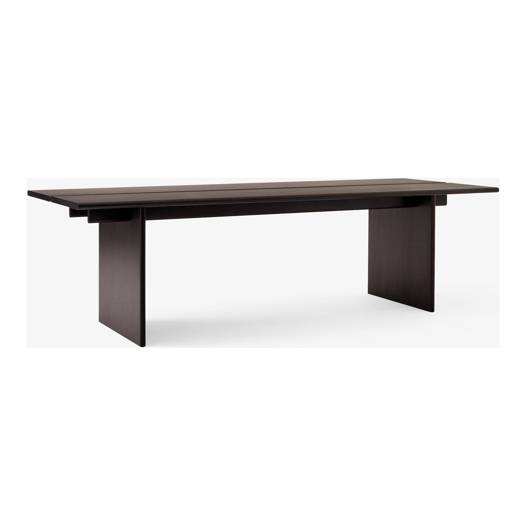 &Tradition – Ita OS2 dining table, dark stained oak