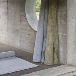 Recycled polyester Ply rug – 200 x 300 cm – Moss green - Muuto