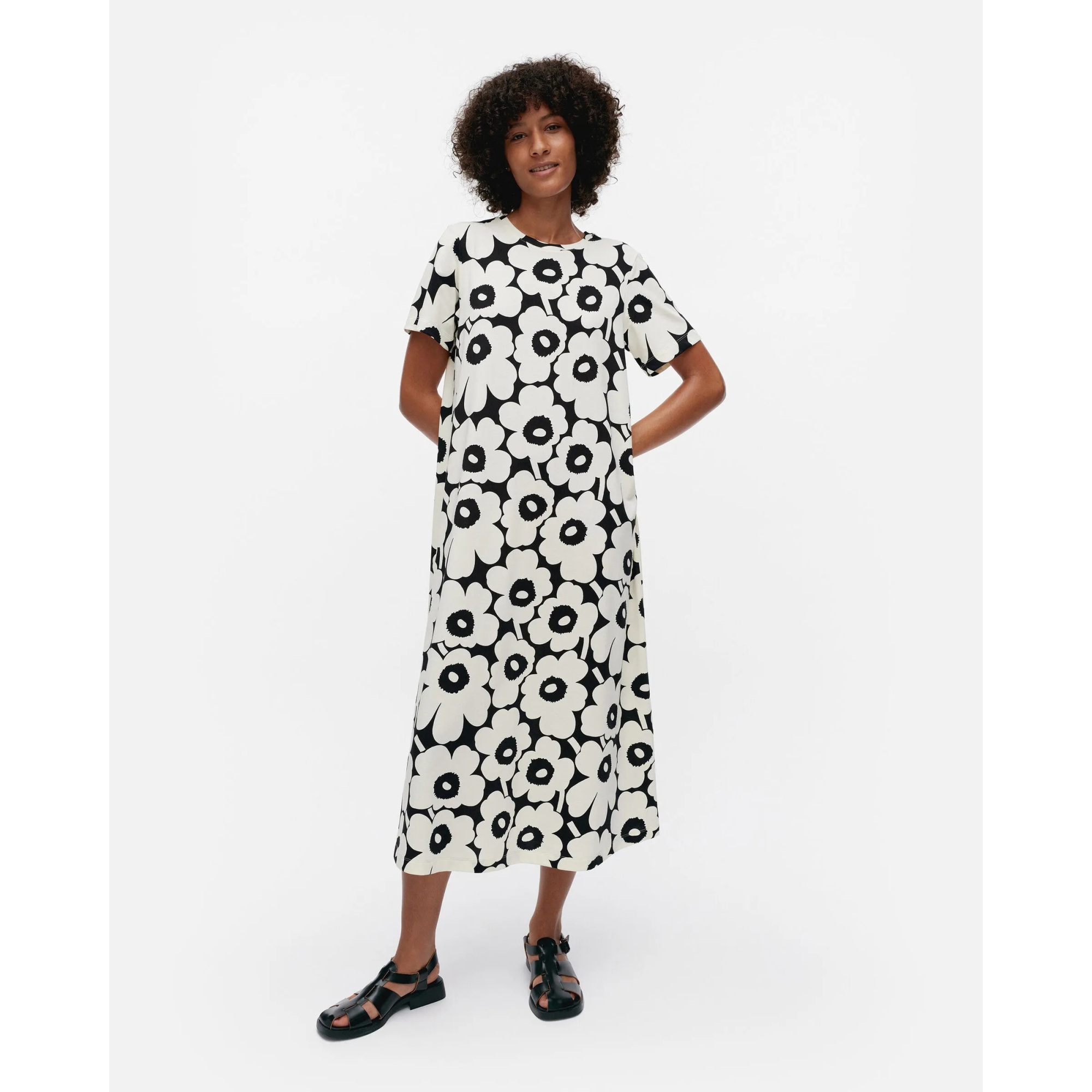 Pisteinen Unikko 191 - Marimekko Fashion