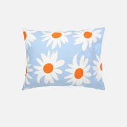 Rakastaa ei rakasta 520 pillow case 80 x 80 cm - Marimekko