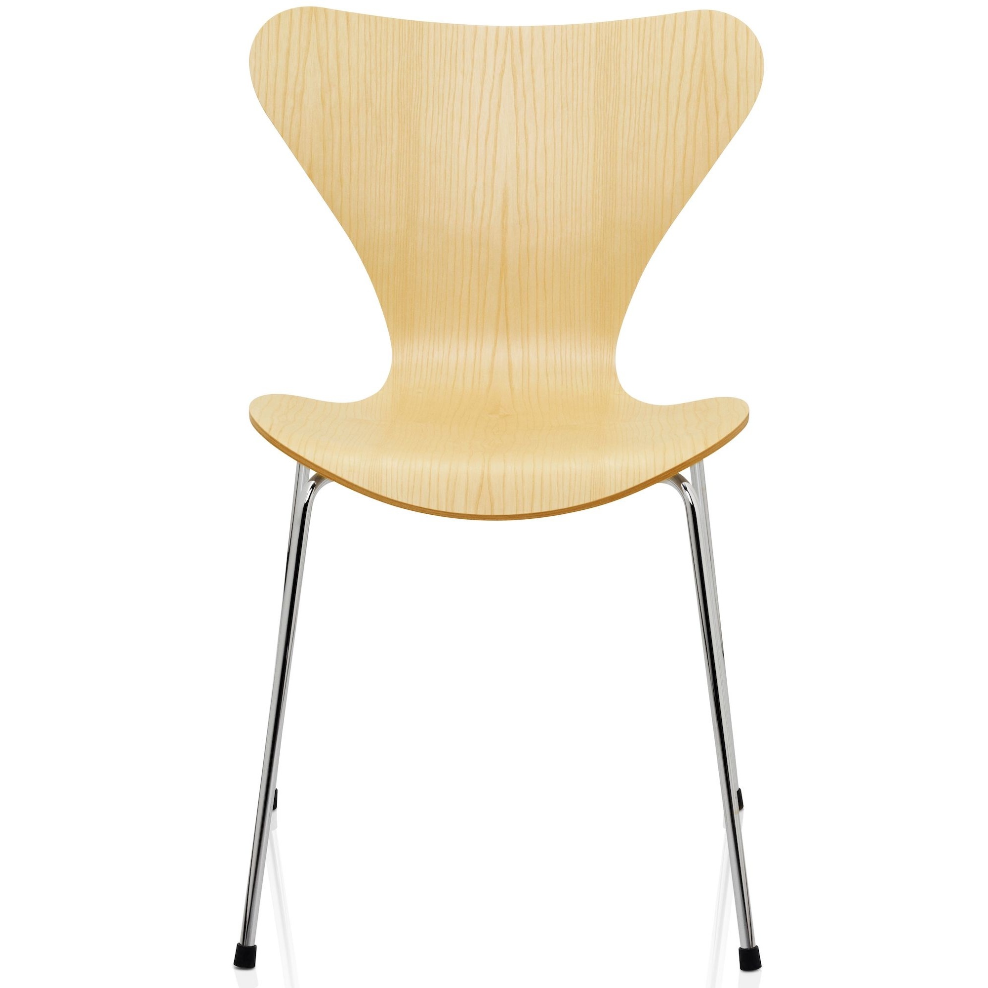 Series 7 chair (n°3107) – clear lacquered ash – Fritz Hansen