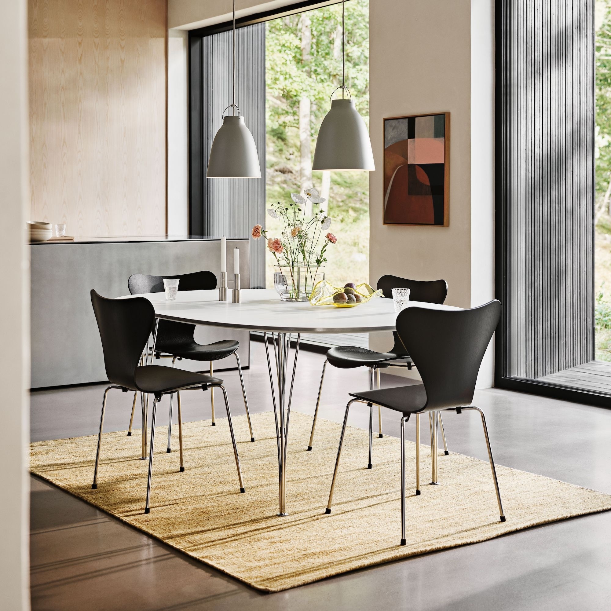 Series 7 chair (n°3107) – Black / Chrome – Coloured ash – Fritz Hansen