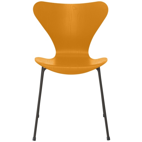 Series 7 chair (n°3107) – Burnt Yellow / Warm Graphite – Coloured ash – Fritz Hansen