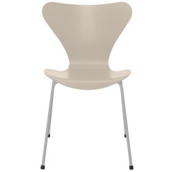 Series 7 chair (n°3107) – Light Beige / Nine Grey – Coloured ash – Fritz Hansen