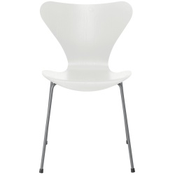 Series 7 chair (n°3107) – White / Silver Grey – Coloured ash – Fritz Hansen