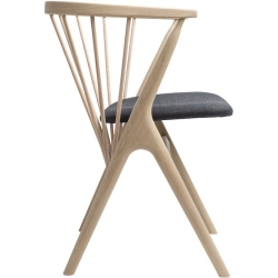 Remix 133 + soaped oak - Sibast 8 chair