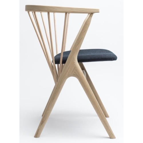 Remix 873 + soaped oak - Sibast 8 chair