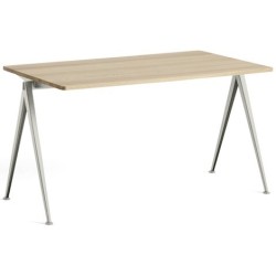 140x65cm - chêne vernis mat - table Pyramid 1 - HAY