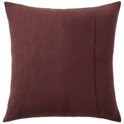 Layer cushion - 50 x 50 cm - burgundy - Muuto