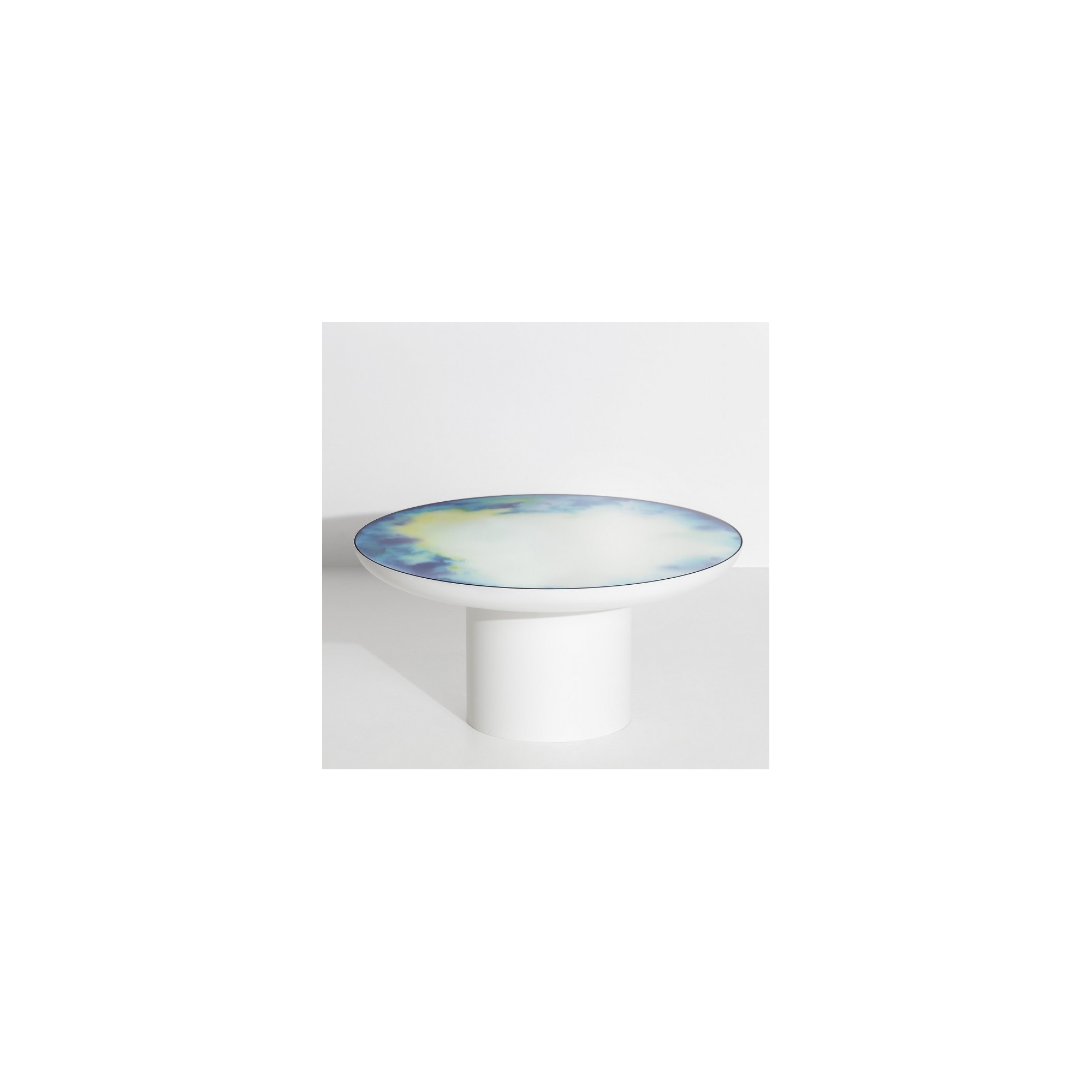 table basse Francis - blanche aquarelle bleu-jaune - large - Petite Friture